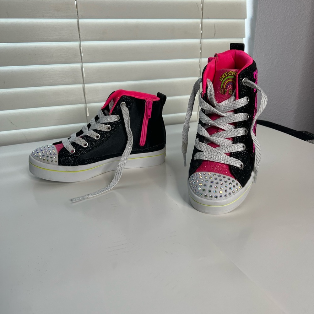SKECHERS FLIP KICKS TWI-LITES 2.0 NEON MUSE HIGH-TOP SNEAKER - KIDS Sz 2